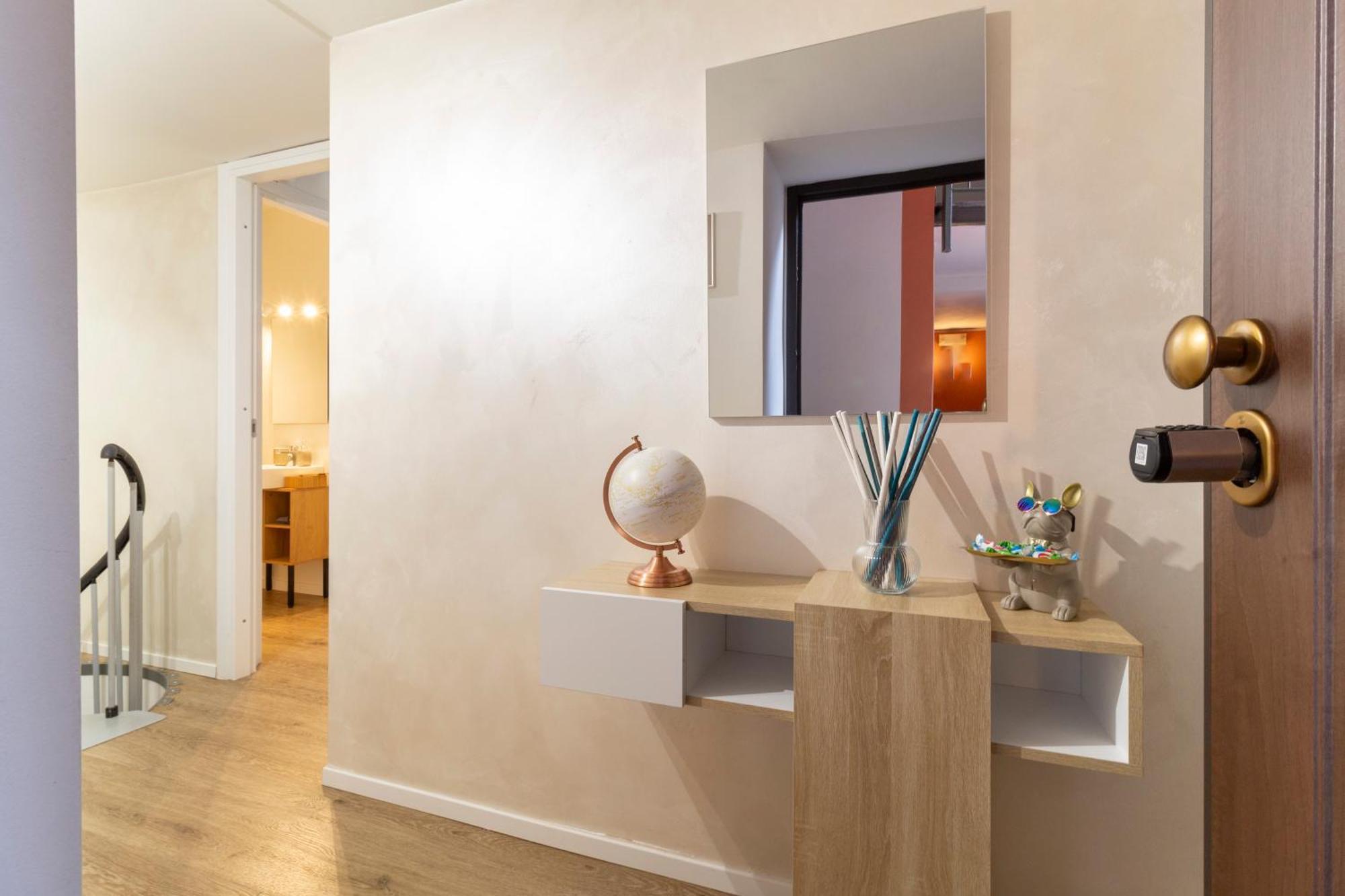 Luxloft Navigli - 2 Bathrooms - Free Parking * Milan