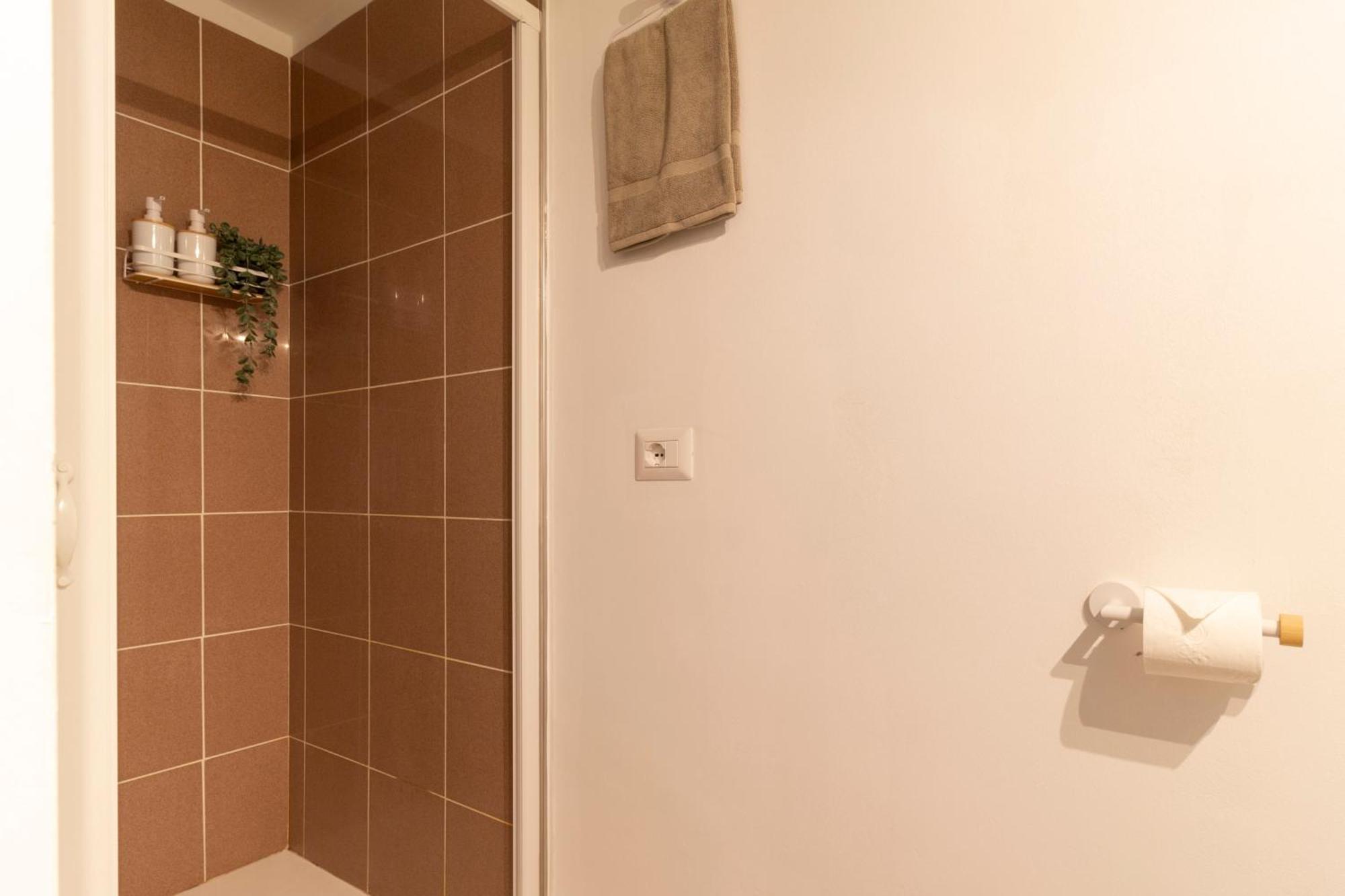 Luxloft Navigli - 2 Bathrooms - Free Parking Appartement Milan